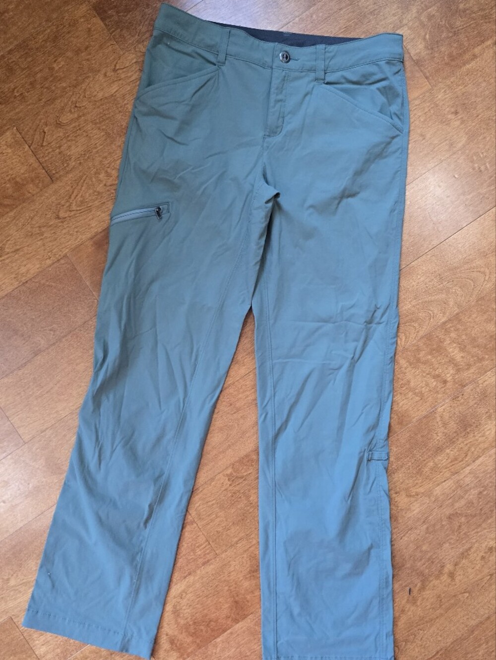 Patagonia Women's Venga Pants size 4 green